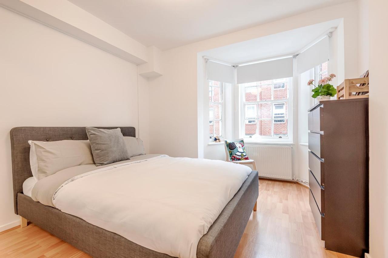 Modern One Bedroom Victoria Apartment London Kültér fotó
