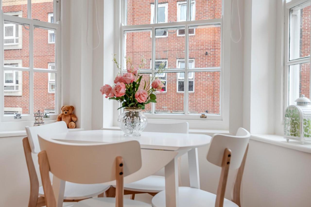 Modern One Bedroom Victoria Apartment London Kültér fotó